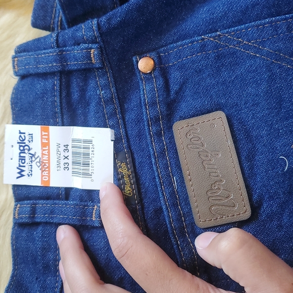 WRANGLERS - Picture 2 of 4